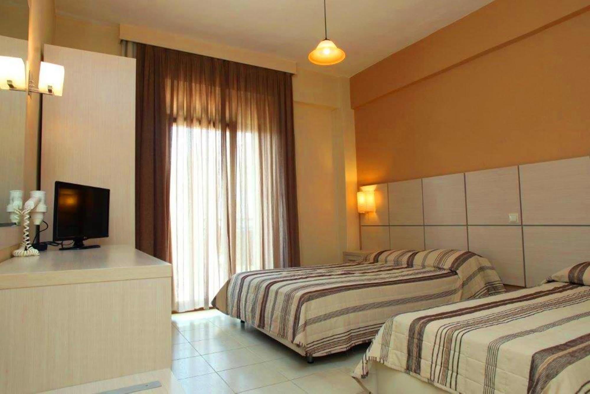 Aristotelis Hotel Фурка Екстер'єр фото