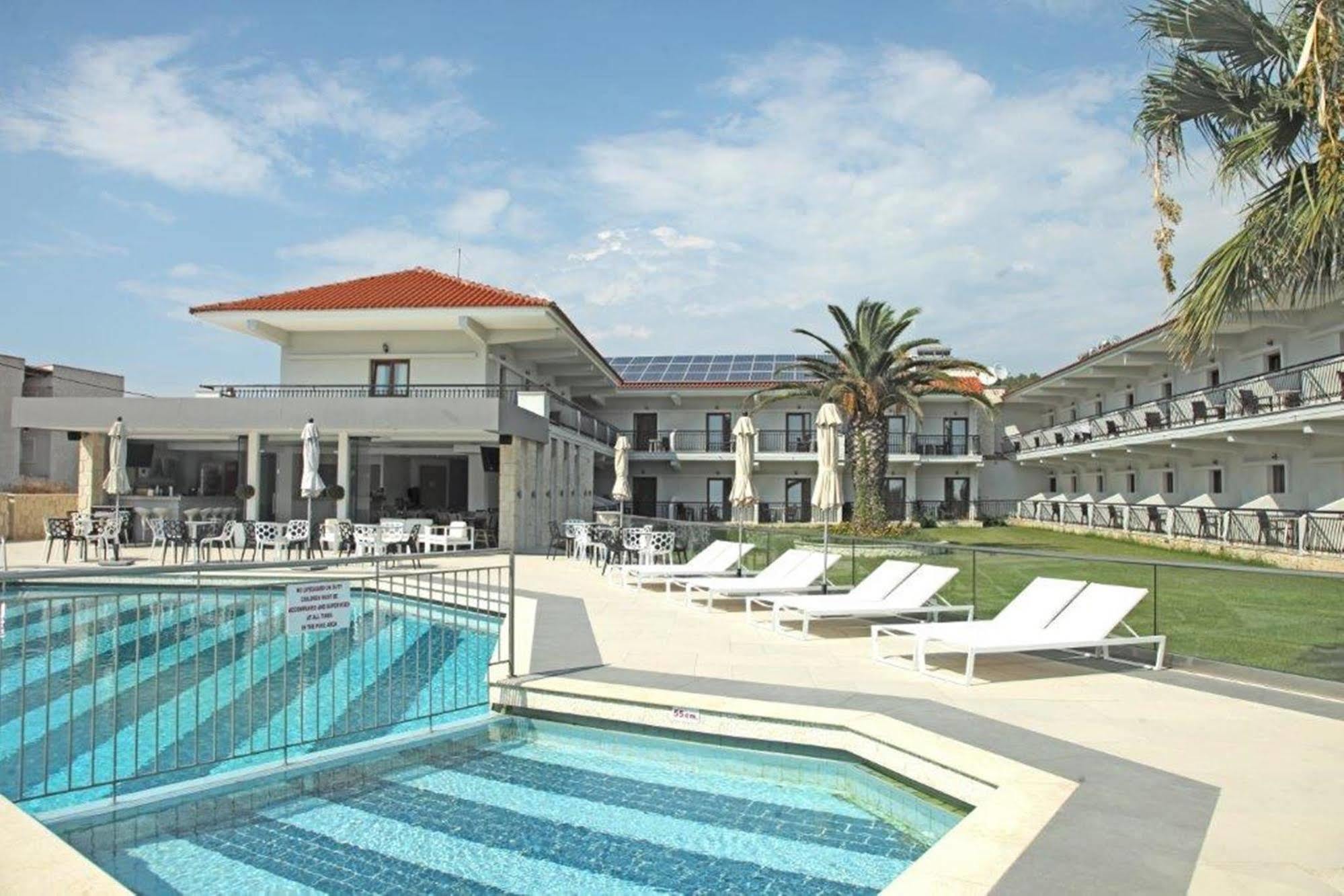 Aristotelis Hotel Фурка Екстер'єр фото