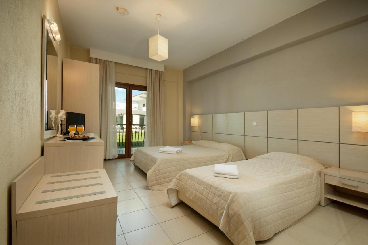 Aristotelis Hotel Фурка Екстер'єр фото