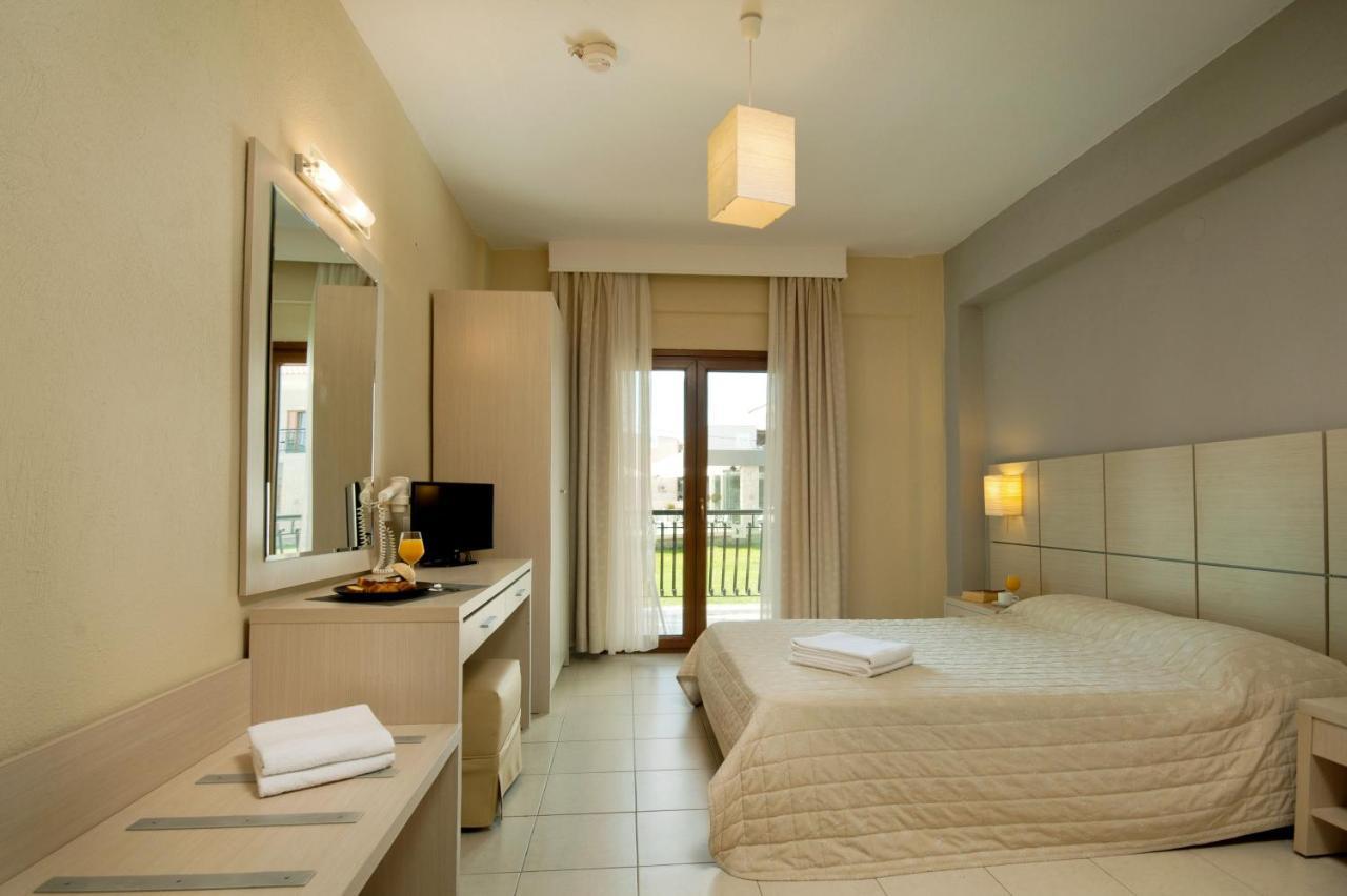 Aristotelis Hotel Фурка Екстер'єр фото