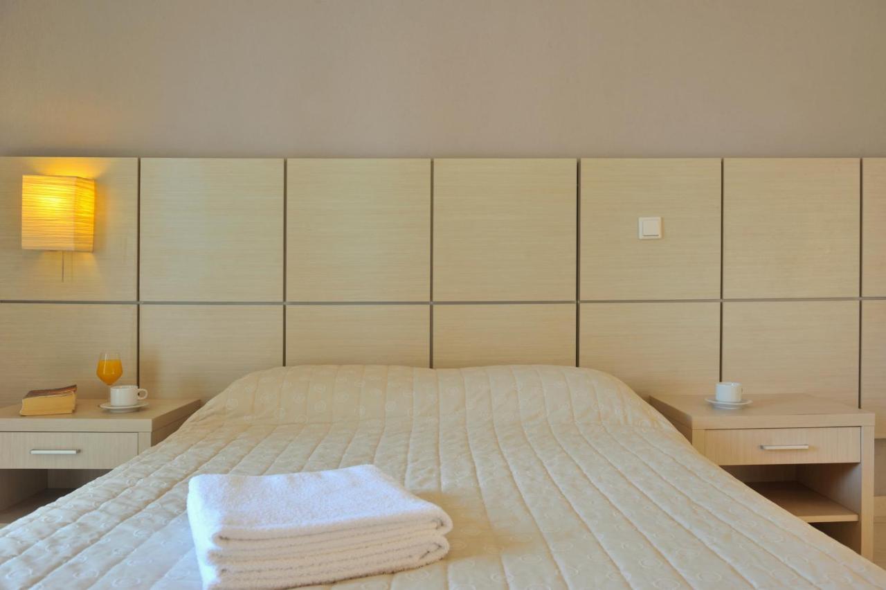 Aristotelis Hotel Фурка Екстер'єр фото